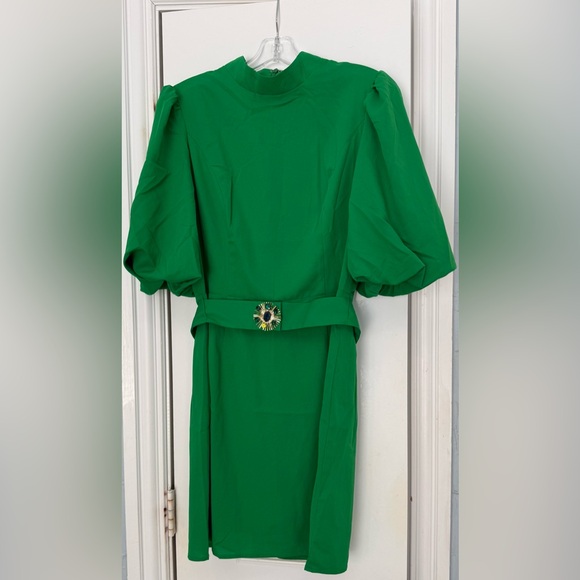 Flying Tomato Dresses & Skirts - Chic Green Dress with Ballon Sleeves and Embellished Belt - New (without tags)